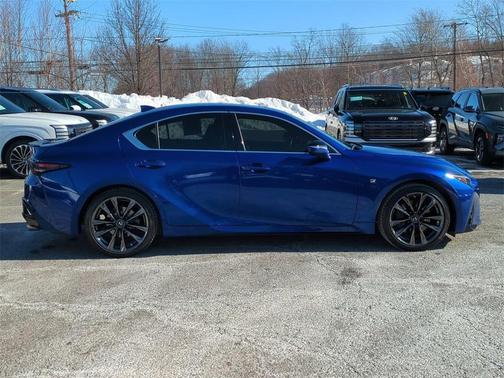 2022 Lexus IS 350 F Sport