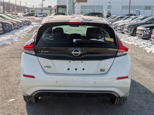 2023 Nissan Leaf SV PLUS