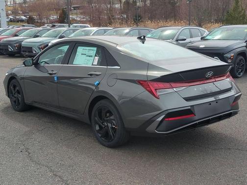 Amazon Gray 2026 Hyundai ELANTRA SEL SPORT PREMIUM