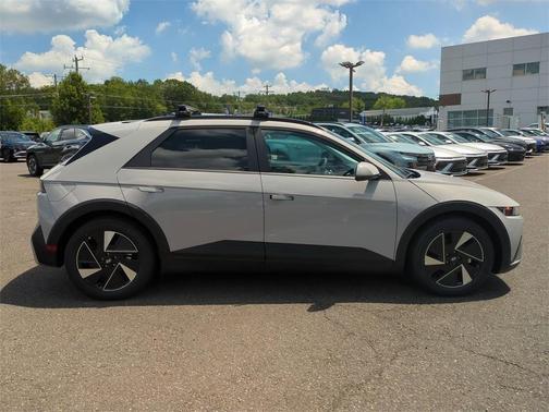 2025 Hyundai IONIQ 5 SEL