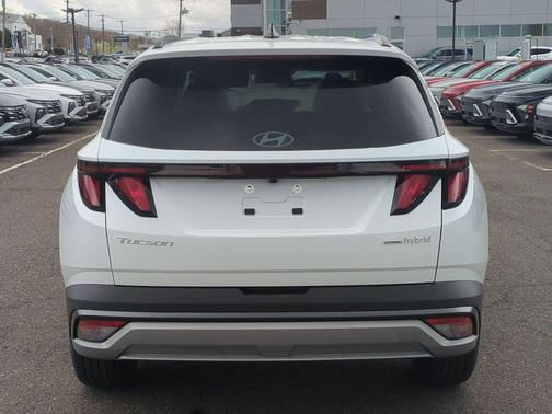 Pearl 2026 Hyundai TUCSON Hybrid SEL