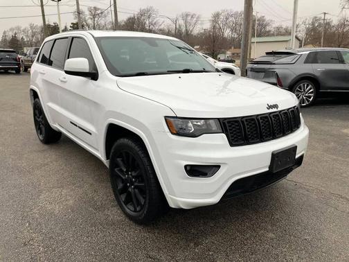 2018 Jeep Grand Cherokee Altitude