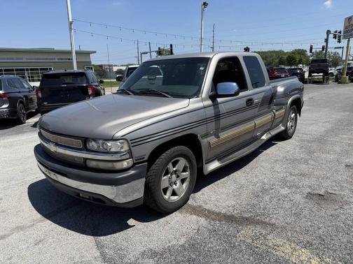 Gray 2002 Chevrolet Silverado 1500 LS