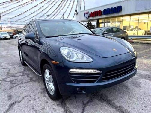 2014 Porsche Cayenne Platinum Edition