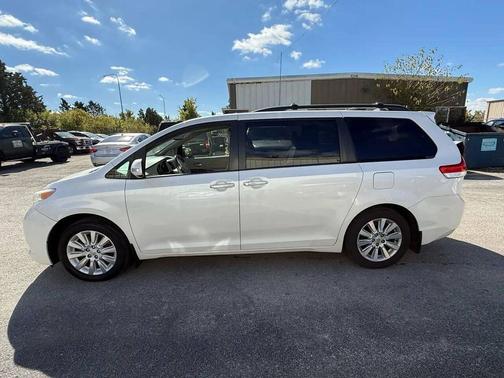 2014 Toyota Sienna Limited