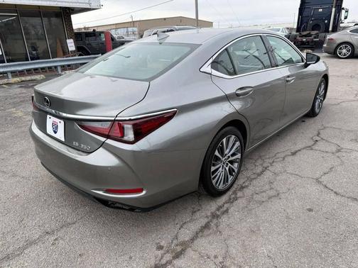 2020 Lexus ES 350 Base