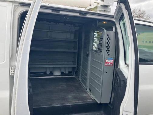2014 GMC Savana 2500 Work Van