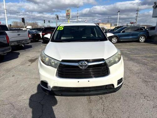 2015 Toyota Highlander LE