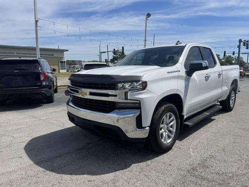 Summit White 2020 Chevrolet Silverado 1500 LT