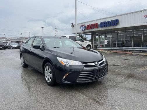 Cosmic Gray Mica 2017 Toyota Camry LE