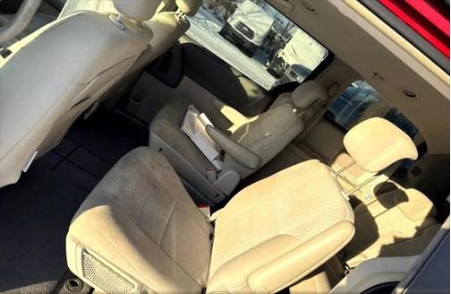 2008 Chrysler Town & Country LX
