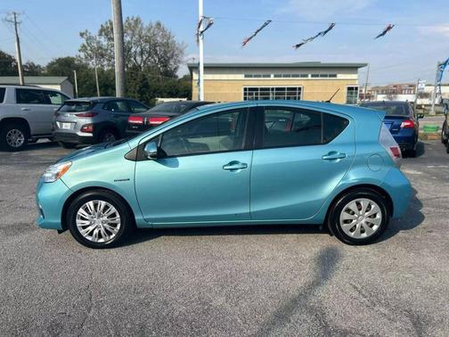 2013 Toyota Prius c Four
