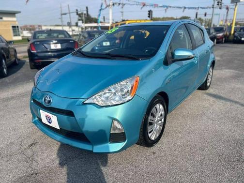 2013 Toyota Prius c Four