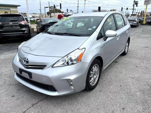 2012 Toyota Prius v Two