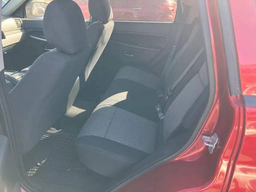 2010 Jeep Grand Cherokee Laredo