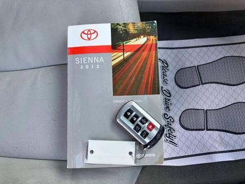 2012 Toyota Sienna Limited