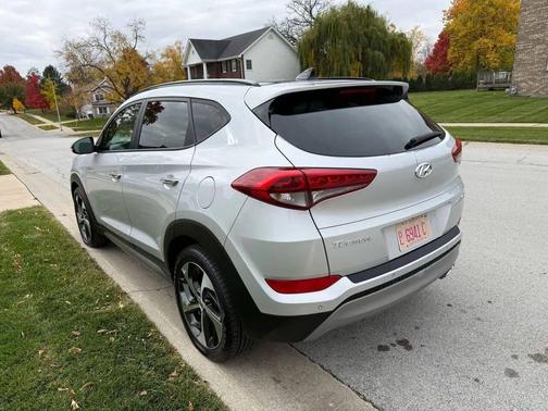 2017 Hyundai TUCSON Limited