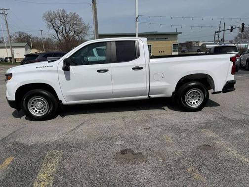 Summit White 2023 Chevrolet Silverado 1500 WT
