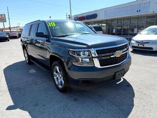 2019 Chevrolet Suburban LS