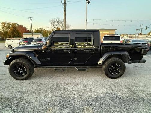 2021 Jeep Gladiator Sport S