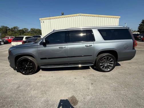 2019 Cadillac Escalade ESV Luxury