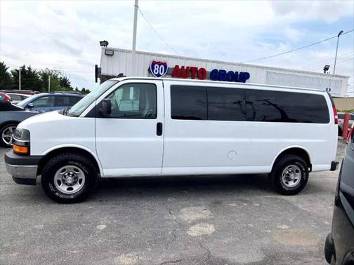2017 Chevrolet Express 3500 LT