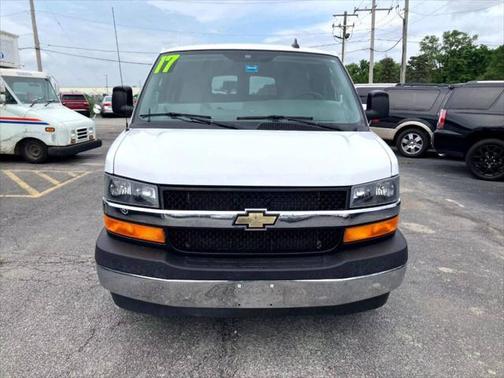 2017 Chevrolet Express 3500 LT
