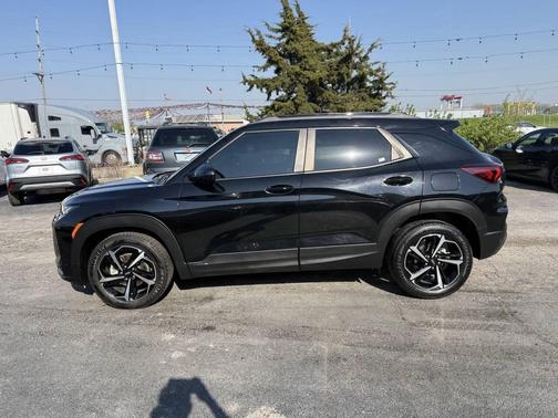 Mosaic Black Metallic 2022 Chevrolet Trailblazer RS