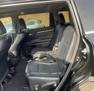 2014 Toyota Highlander Limited Platinum