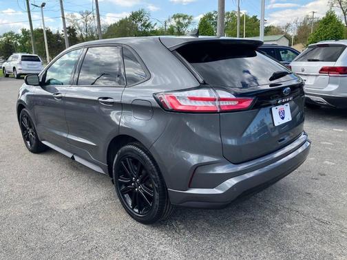 Carbonized Gray Metallic 2023 Ford Edge ST Line