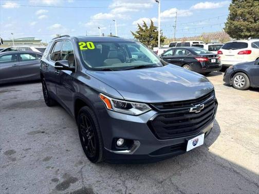 2020 Chevrolet Traverse LT Cloth