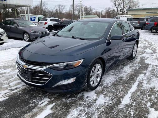2021 Chevrolet Malibu FWD LT