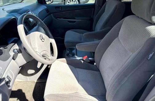 2008 Toyota Sienna LE