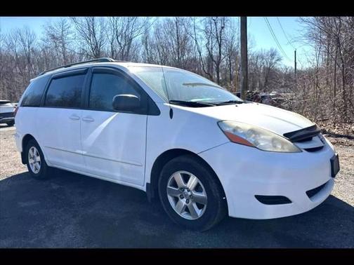 2008 Toyota Sienna LE