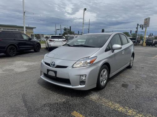 Classic Silver Metallic 2010 Toyota Prius II
