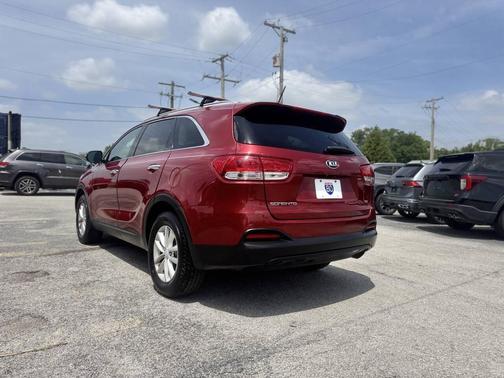 Remington Red 2017 Kia Sorento LX