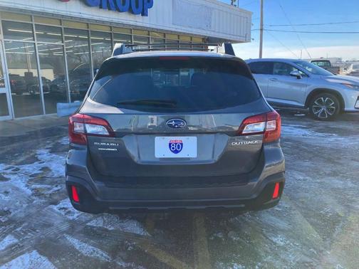2018 Subaru Outback 2.5i