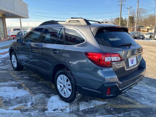 2018 Subaru Outback 2.5i