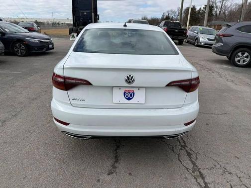 2019 Volkswagen Jetta 1.4T R-Line