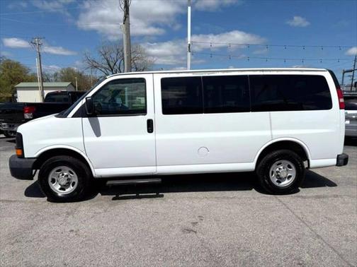 2014 Chevrolet Express 2500 LS