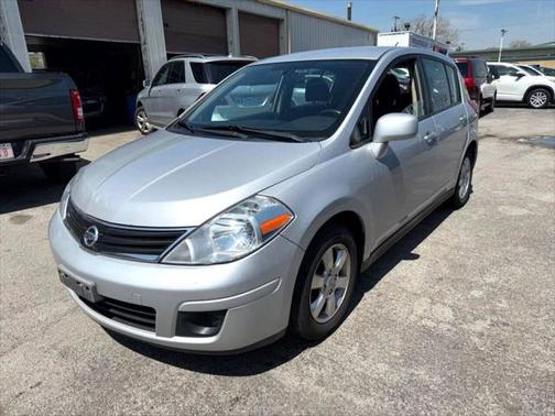 2012 Nissan Versa 1.8 S