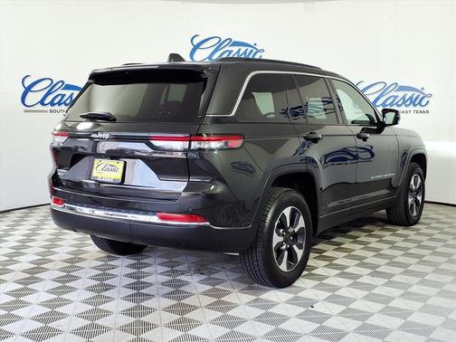 2024 Jeep Grand Cherokee 4xe Base