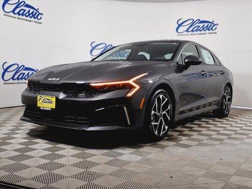 2025 Kia K5 EX