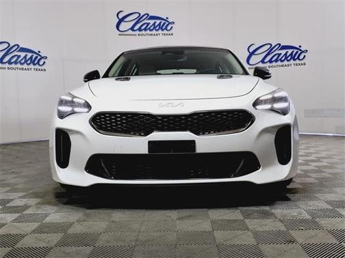 2023 Kia Stinger GT-Line