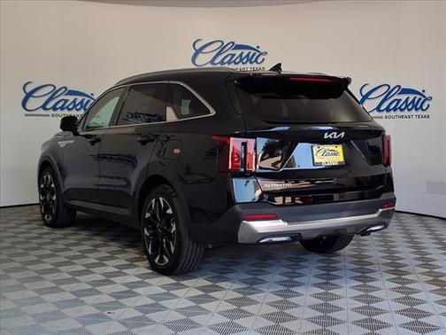 2025 Kia Sorento SX