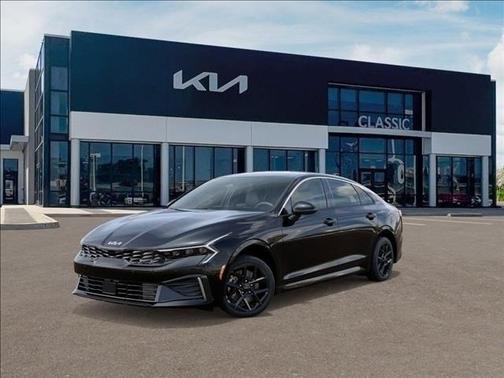 2025 Kia K5 LXS