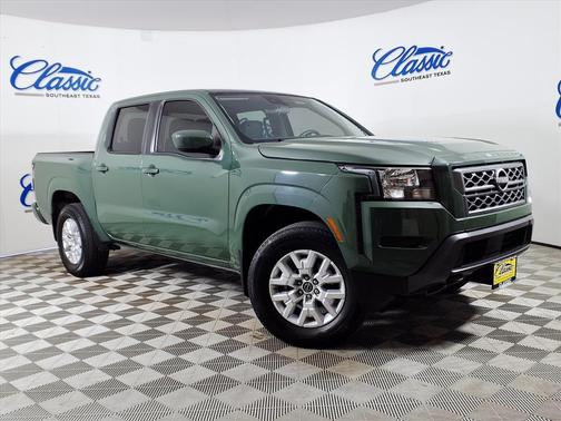 2022 Nissan Frontier SV