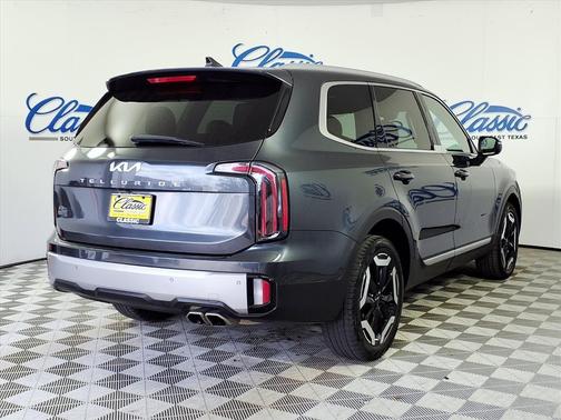 2023 Kia Telluride EX