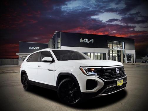 2024 Volkswagen Atlas Cross Sport 2.0T SE w/Technology