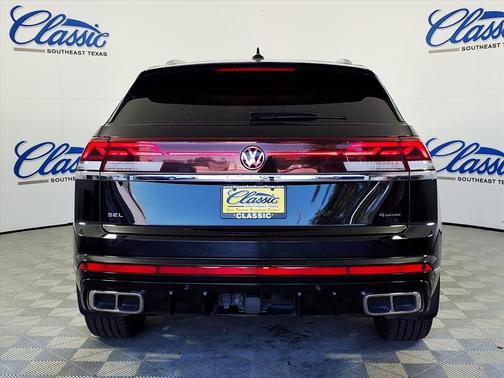 2024 Volkswagen Atlas Cross Sport 2.0T SEL Premium R-Line